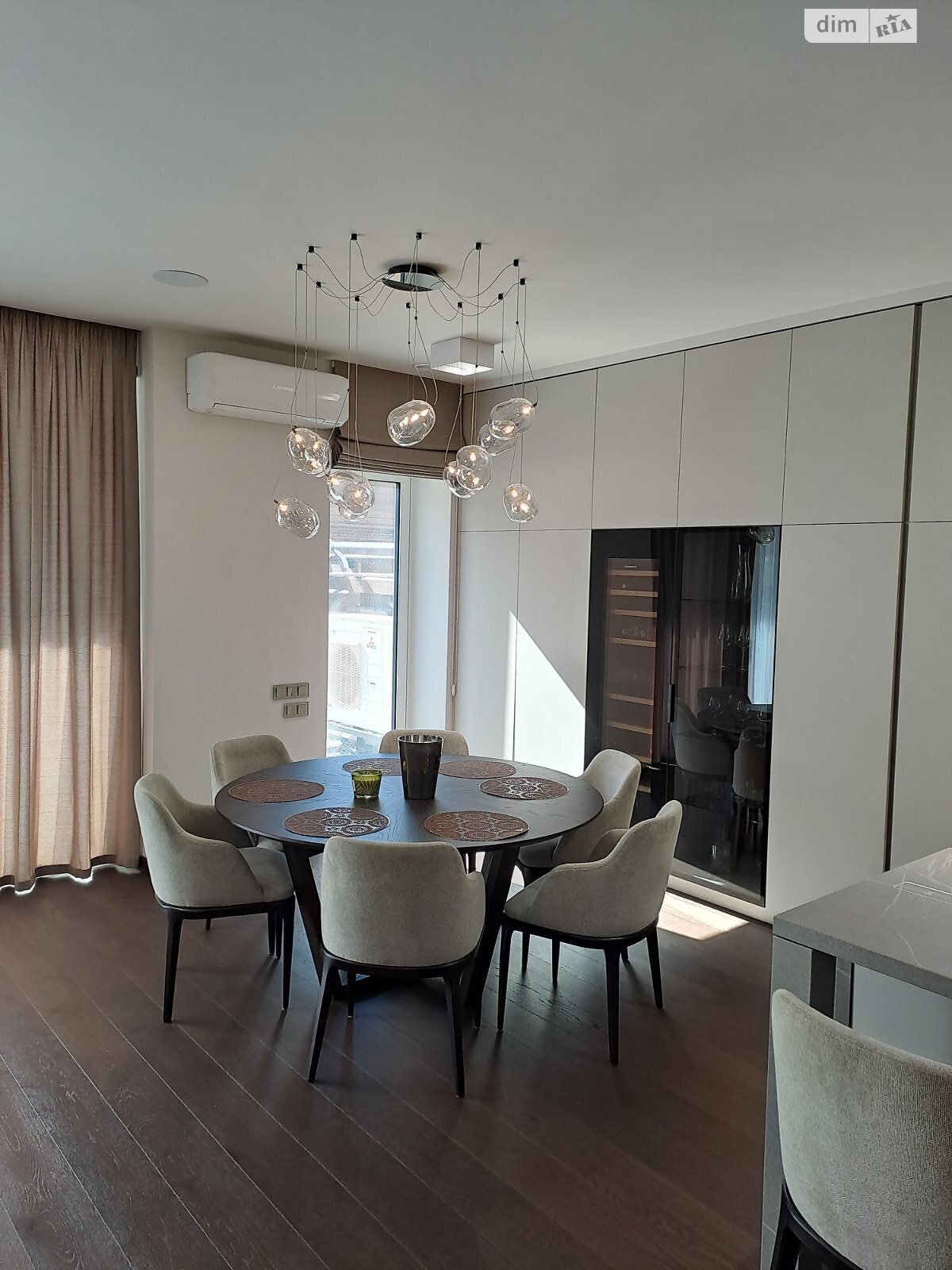 двоповерховий таунхаус, 230 кв. м, цегла. Продаж в Дніпрі, район Центральний фото 1 двоповерховий таунхаус, 230 кв. м, цегла. Продаж в Дніпрі, район Центральний фото 1