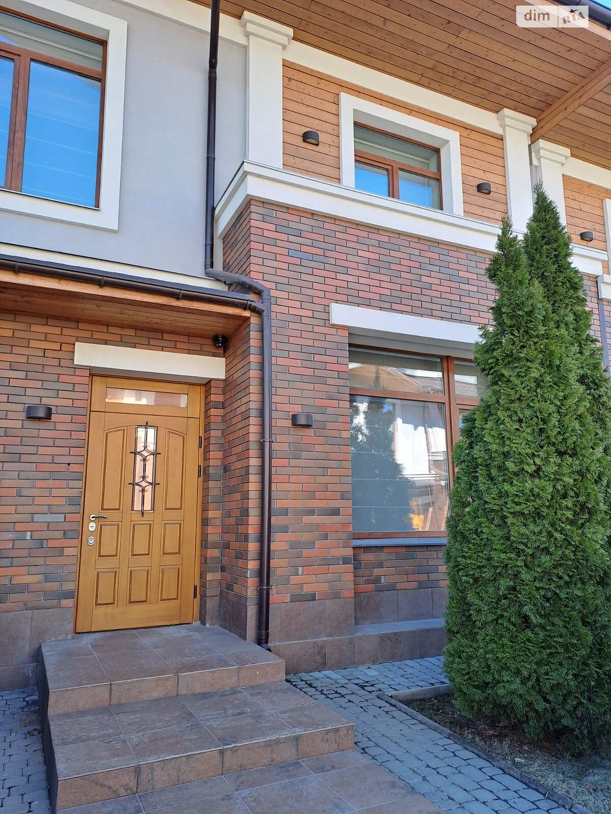 двоповерховий таунхаус, 230 кв. м, цегла. Продаж в Дніпрі, район Центральний фото 1 двоповерховий таунхаус, 230 кв. м, цегла. Продаж в Дніпрі, район Центральний фото 1