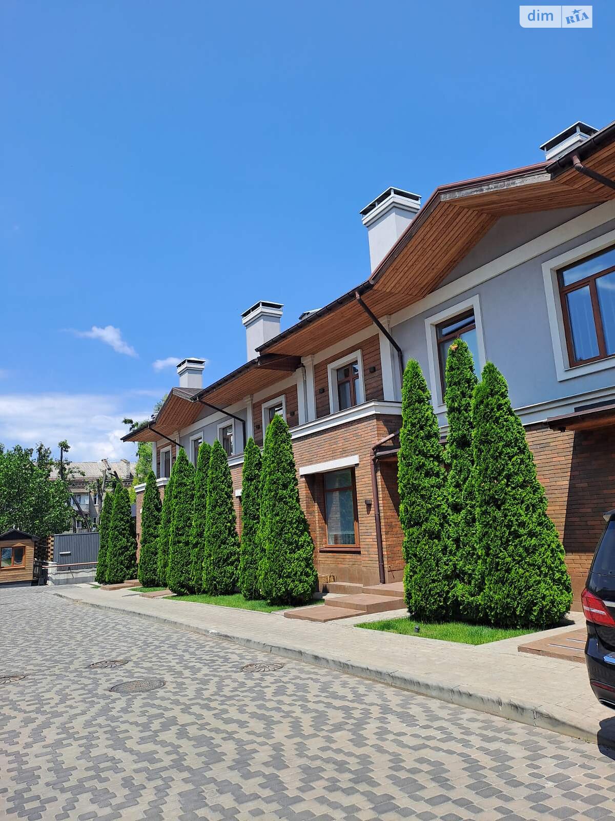 двоповерховий таунхаус, 230 кв. м, цегла. Продаж в Дніпрі, район Центральний фото 1 двоповерховий таунхаус, 230 кв. м, цегла. Продаж в Дніпрі, район Центральний фото 1