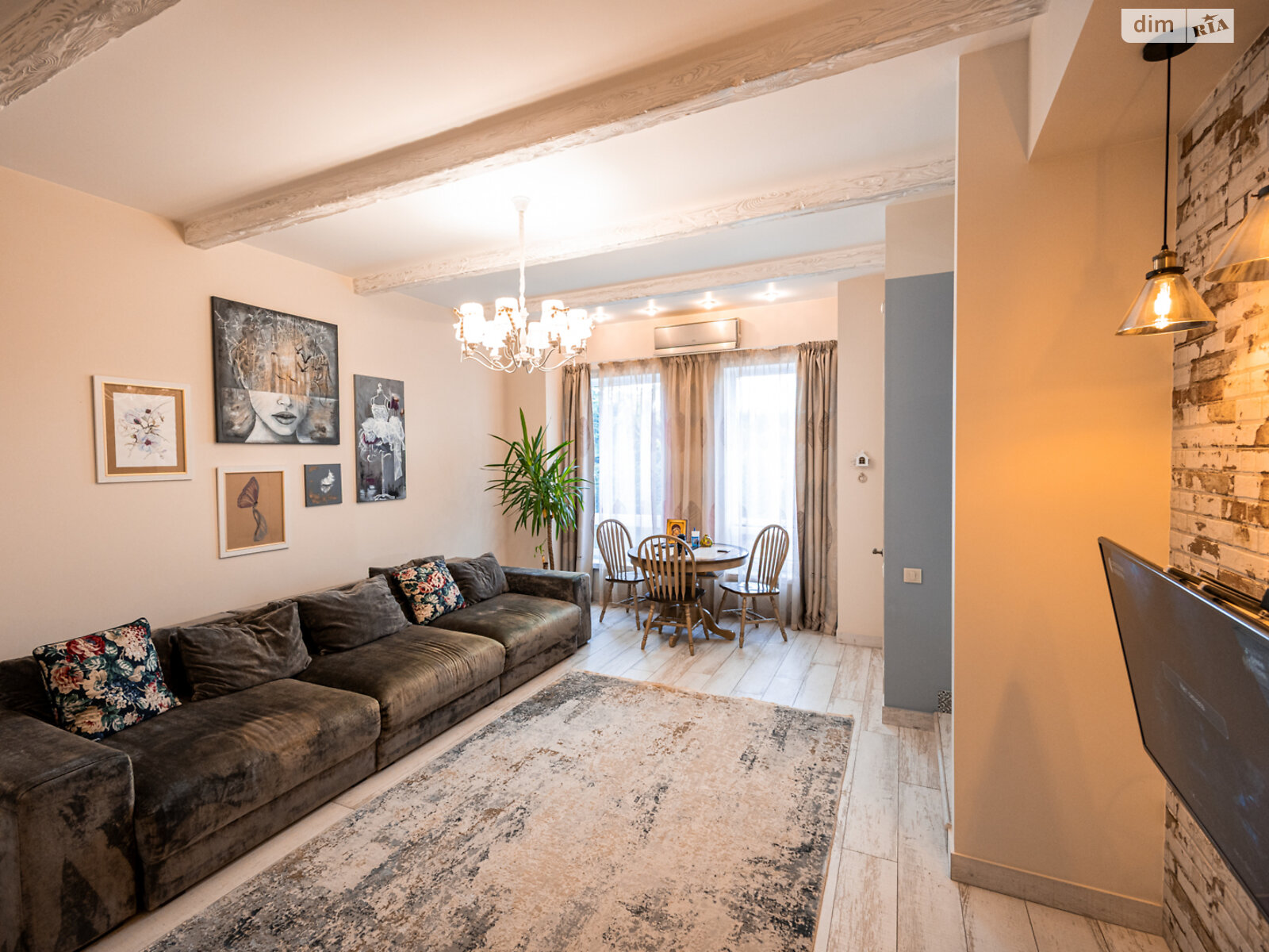 двоповерховий таунхаус, 160.5 кв. м, цегла. Продаж у Обухівці фото 1 двоповерховий таунхаус, 160.5 кв. м, цегла. Продаж у Обухівці фото 1