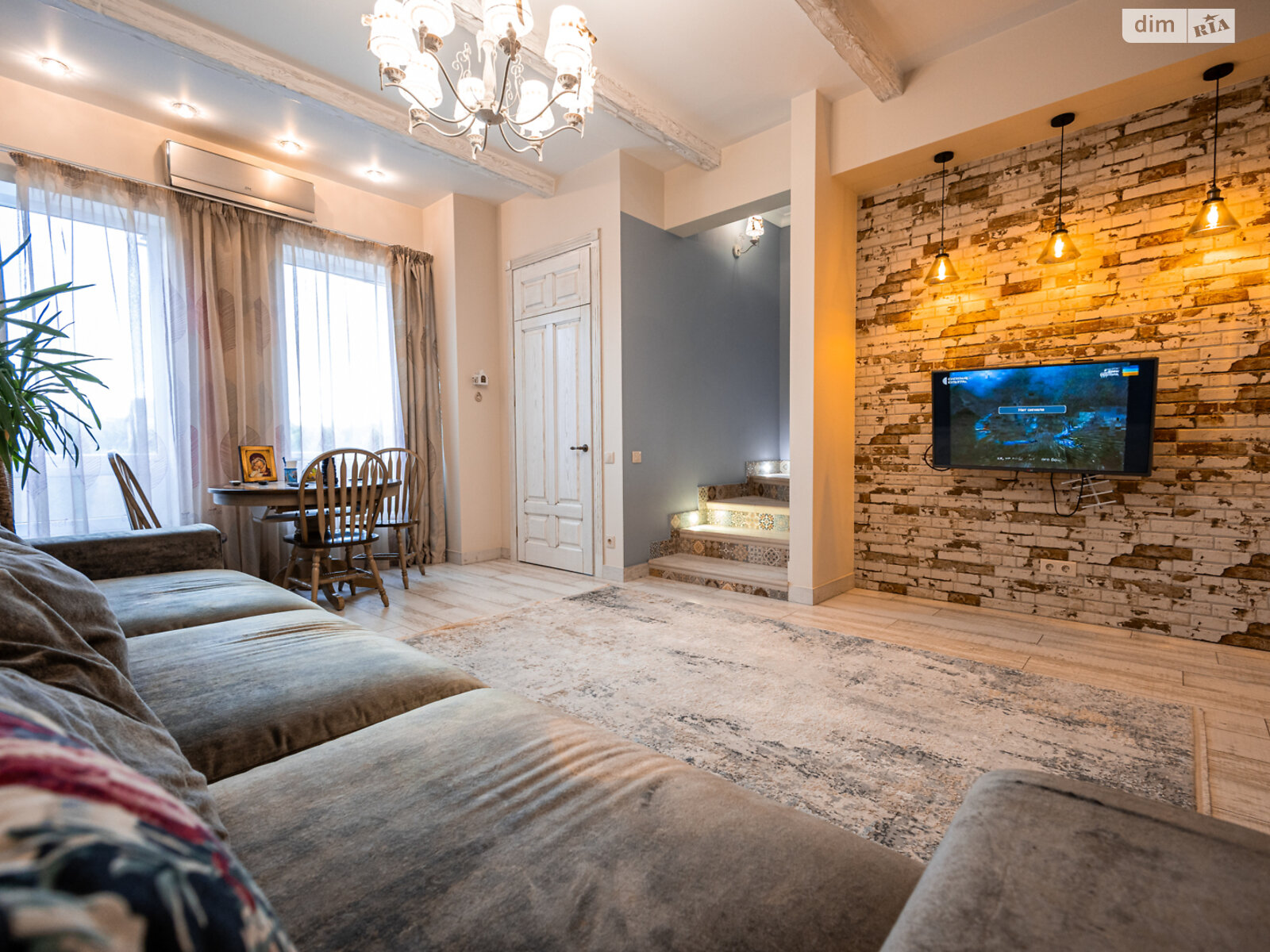 двоповерховий таунхаус, 160.5 кв. м, цегла. Продаж у Обухівці фото 1 двоповерховий таунхаус, 160.5 кв. м, цегла. Продаж у Обухівці фото 1