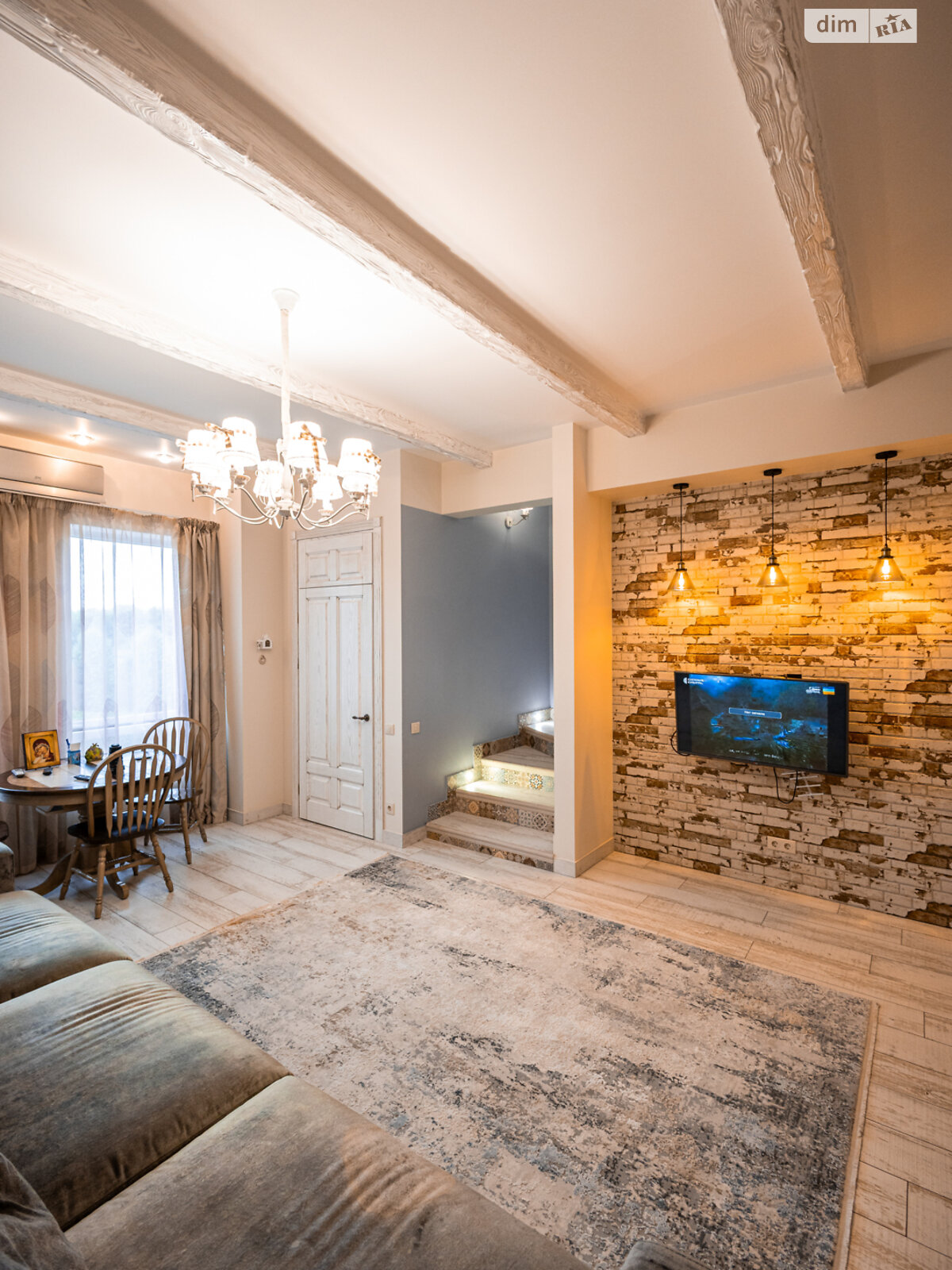 двоповерховий таунхаус, 160.5 кв. м, цегла. Продаж у Обухівці фото 1 двоповерховий таунхаус, 160.5 кв. м, цегла. Продаж у Обухівці фото 1