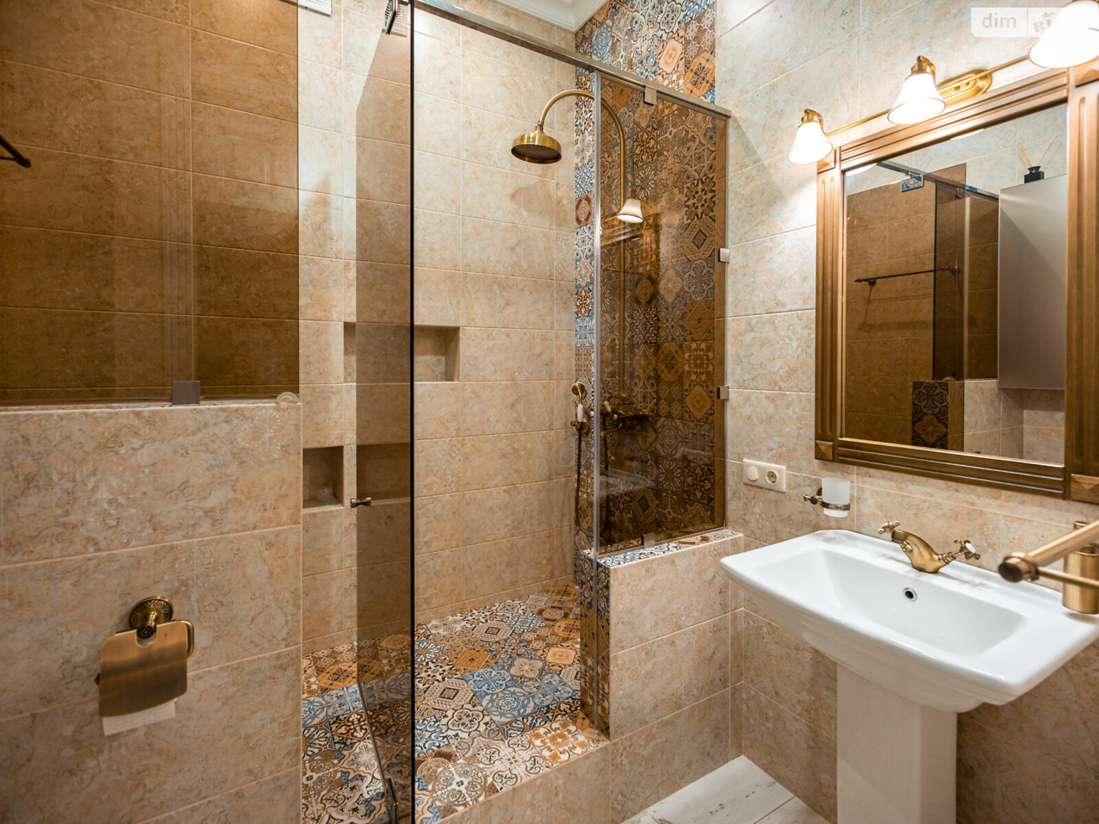 двоповерховий таунхаус, 160.5 кв. м, цегла. Продаж у Обухівці фото 1 двоповерховий таунхаус, 160.5 кв. м, цегла. Продаж у Обухівці фото 1