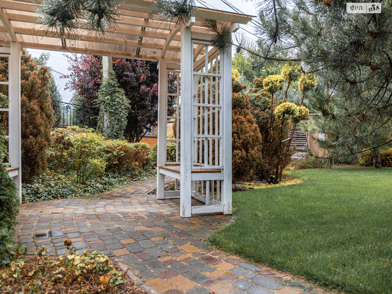 двоповерховий таунхаус, 160.5 кв. м, цегла. Продаж у Обухівці фото 1 двоповерховий таунхаус, 160.5 кв. м, цегла. Продаж у Обухівці фото 1