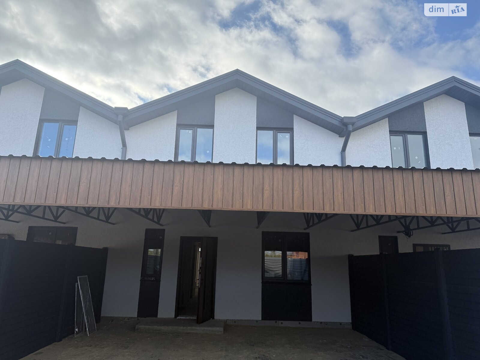 двухэтажный таунхаус, 120 кв. м, кирпич. Продажа в Вапнярке фото 1 двухэтажный таунхаус, 120 кв. м, кирпич. Продажа в Вапнярке фото 1