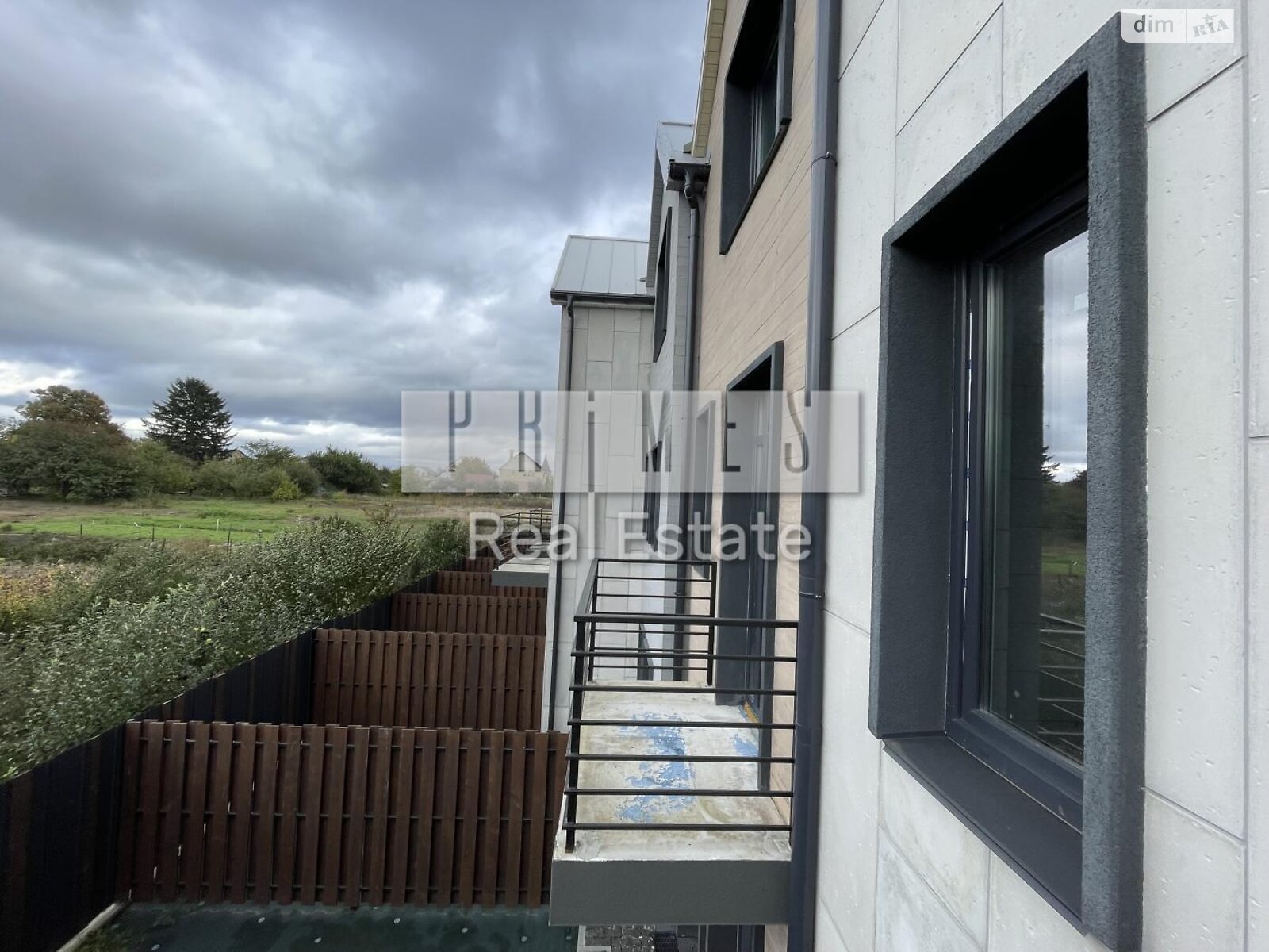 триповерховий таунхаус, 87 кв. м, газобетон. Продаж у Гатне фото 1