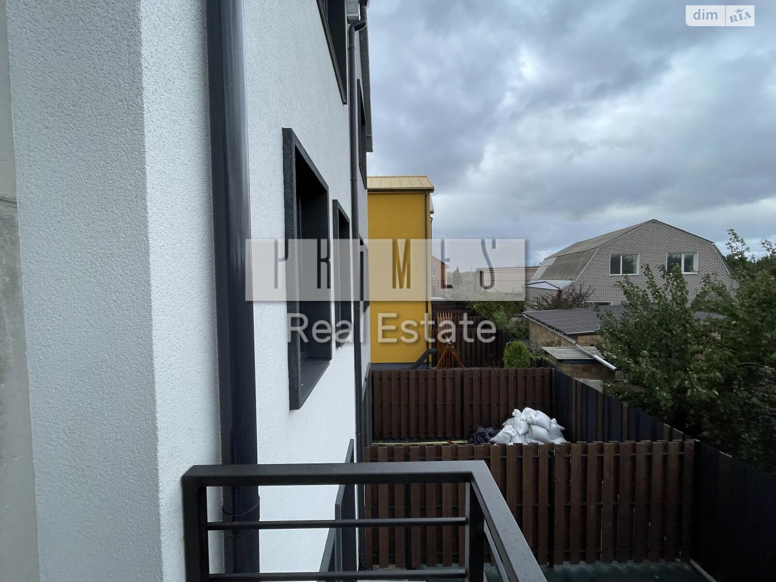 триповерховий таунхаус, 87 кв. м, газобетон. Продаж у Гатне фото 1