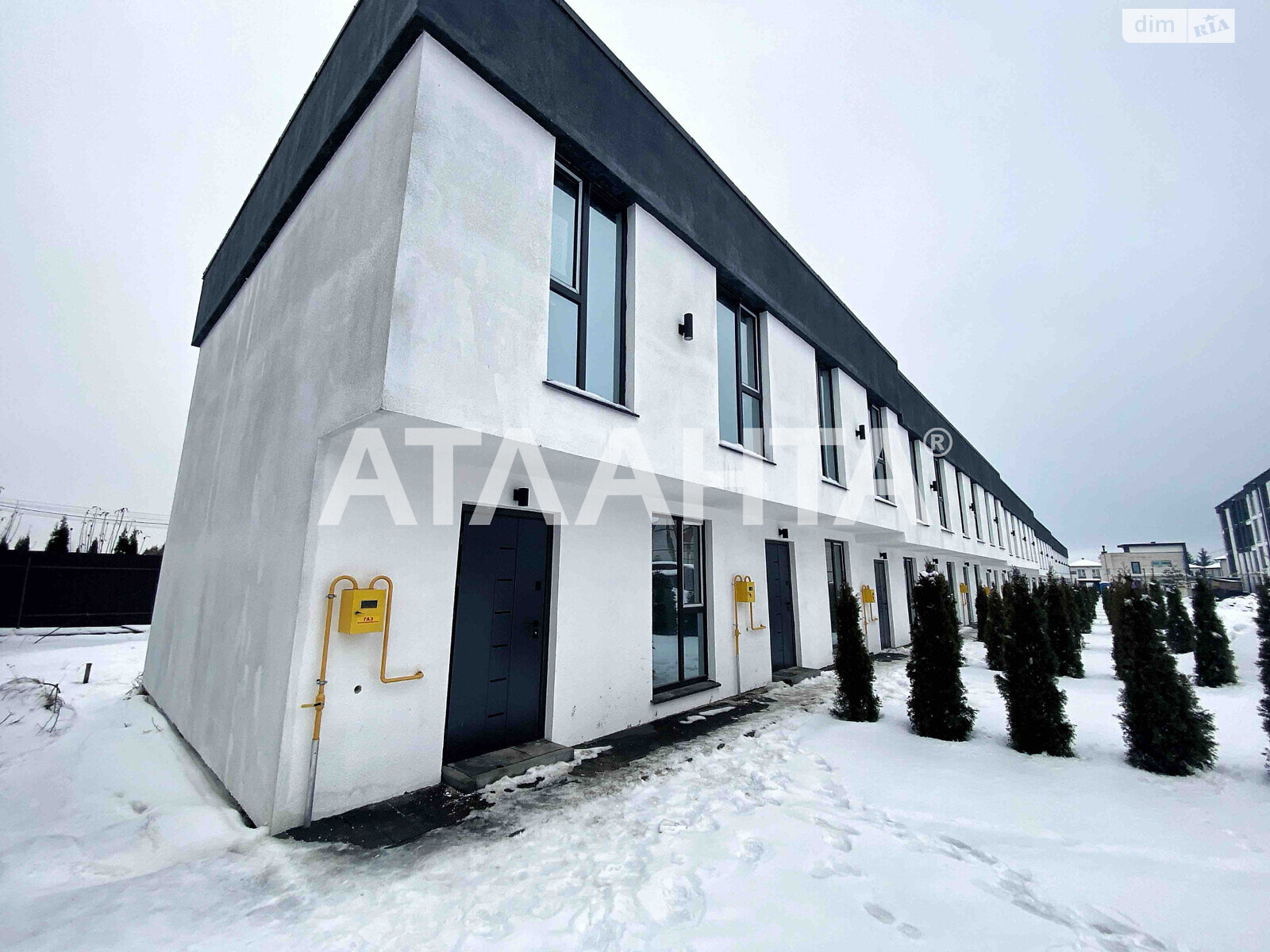 двухэтажный таунхаус, 61 кв. м, газобетон. Продажа в Гатном фото 1