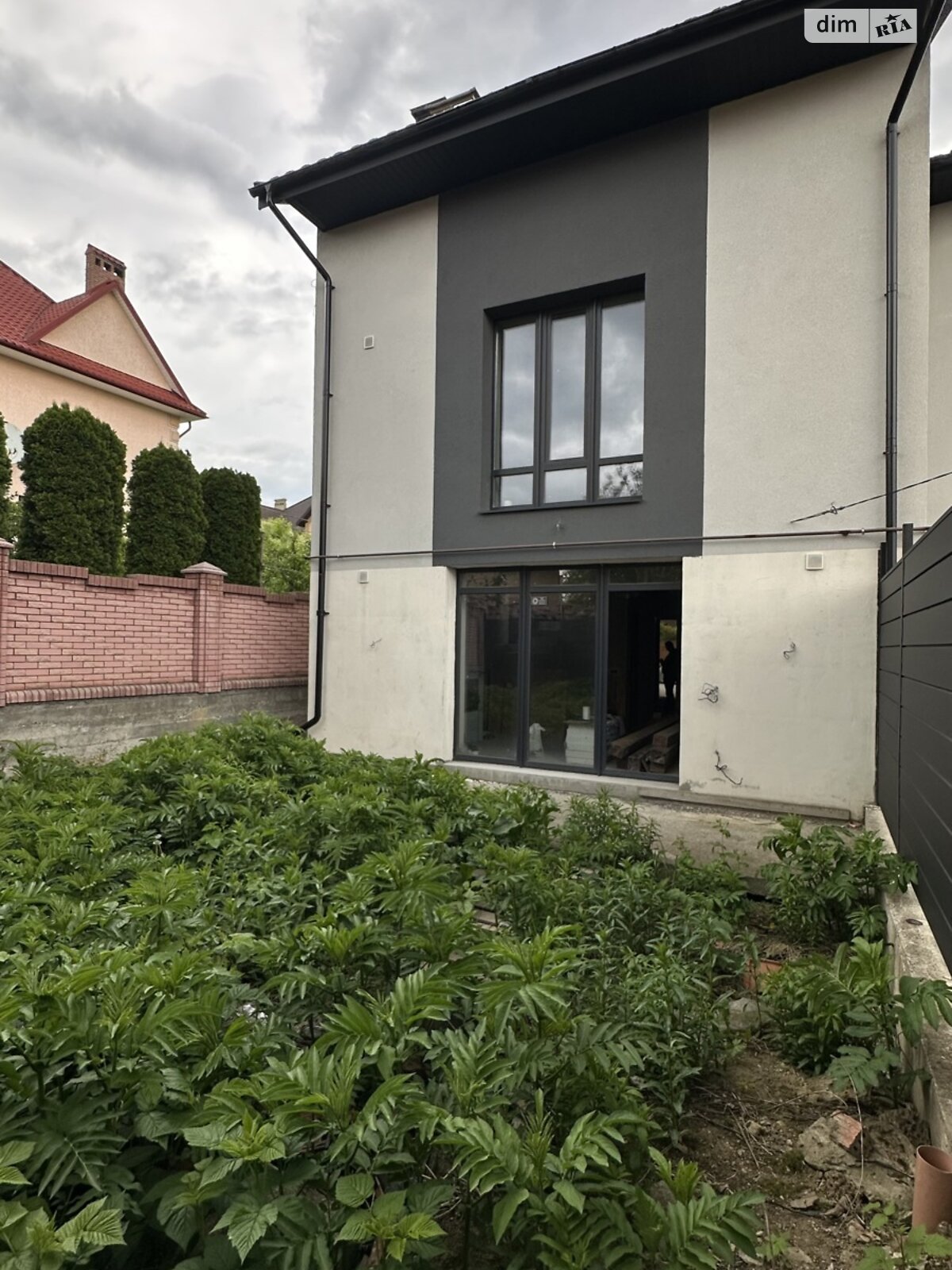 триповерховий таунхаус, 172 кв. м, цегла. Продаж у Годилові фото 1 триповерховий таунхаус, 172 кв. м, цегла. Продаж у Годилові фото 1