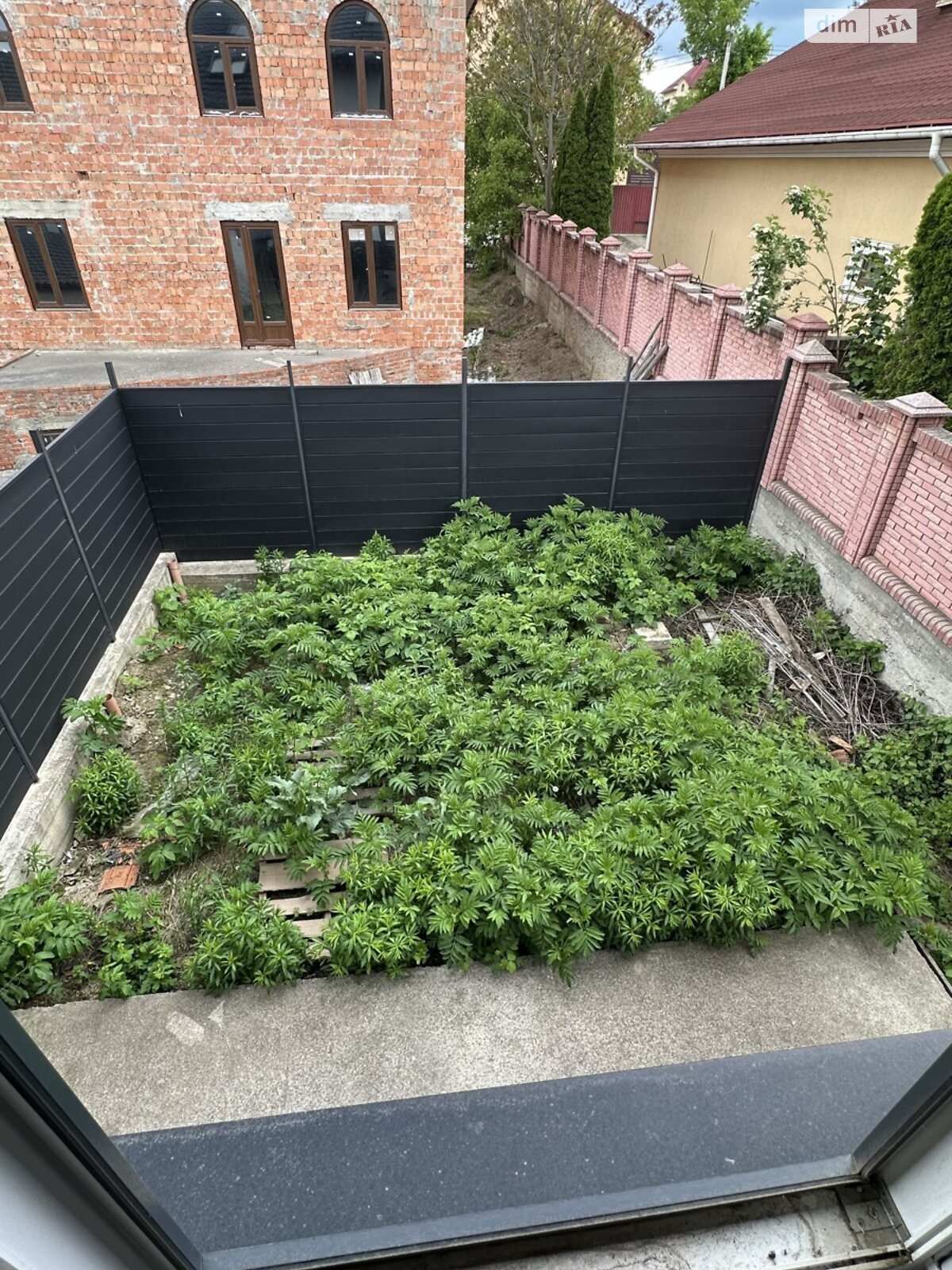 триповерховий таунхаус, 172 кв. м, цегла. Продаж у Годилові фото 1 триповерховий таунхаус, 172 кв. м, цегла. Продаж у Годилові фото 1