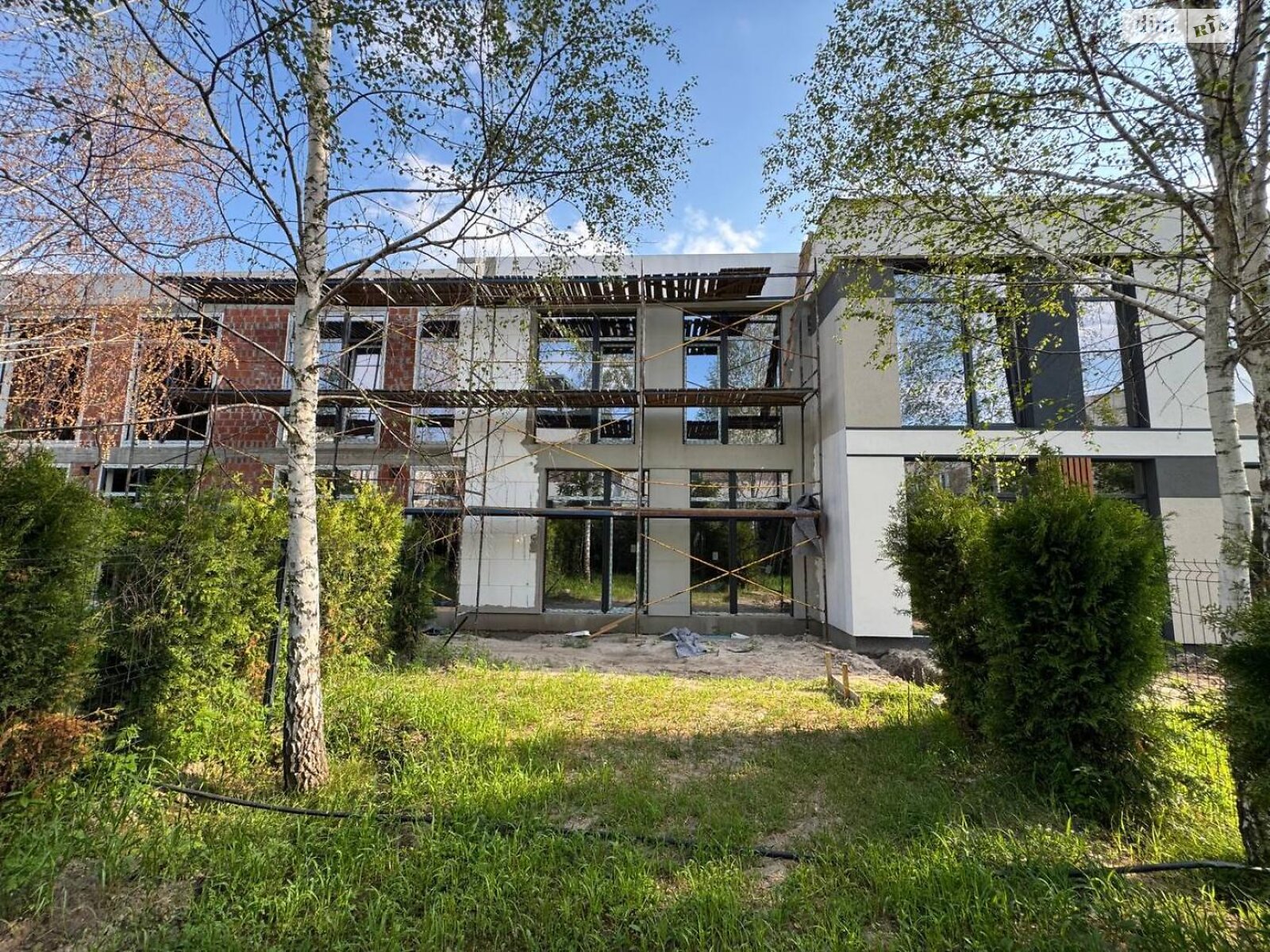 двухэтажный таунхаус, 93 кв. м, кирпич. Продажа в Горе фото 1 двухэтажный таунхаус, 93 кв. м, кирпич. Продажа в Горе фото 1