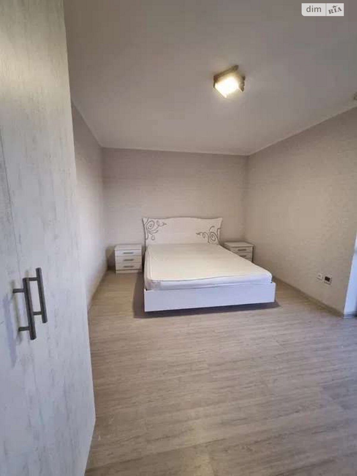 трехэтажный таунхаус, 148 кв. м, кирпич. Продажа в Горбовичах фото 1 трехэтажный таунхаус, 148 кв. м, кирпич. Продажа в Горбовичах фото 1