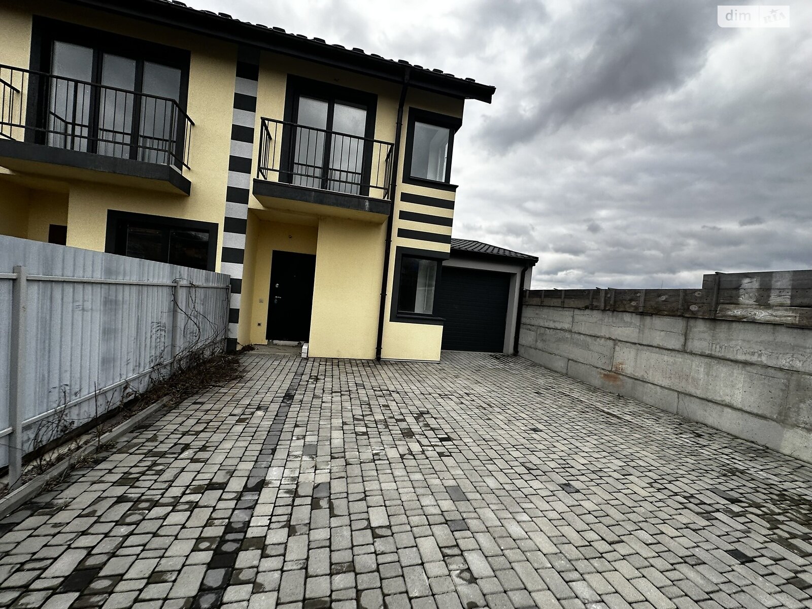 двухэтажный таунхаус, 125 кв. м, газобетон. Продажа в Гореничах фото 1 двухэтажный таунхаус, 125 кв. м, газобетон. Продажа в Гореничах фото 1