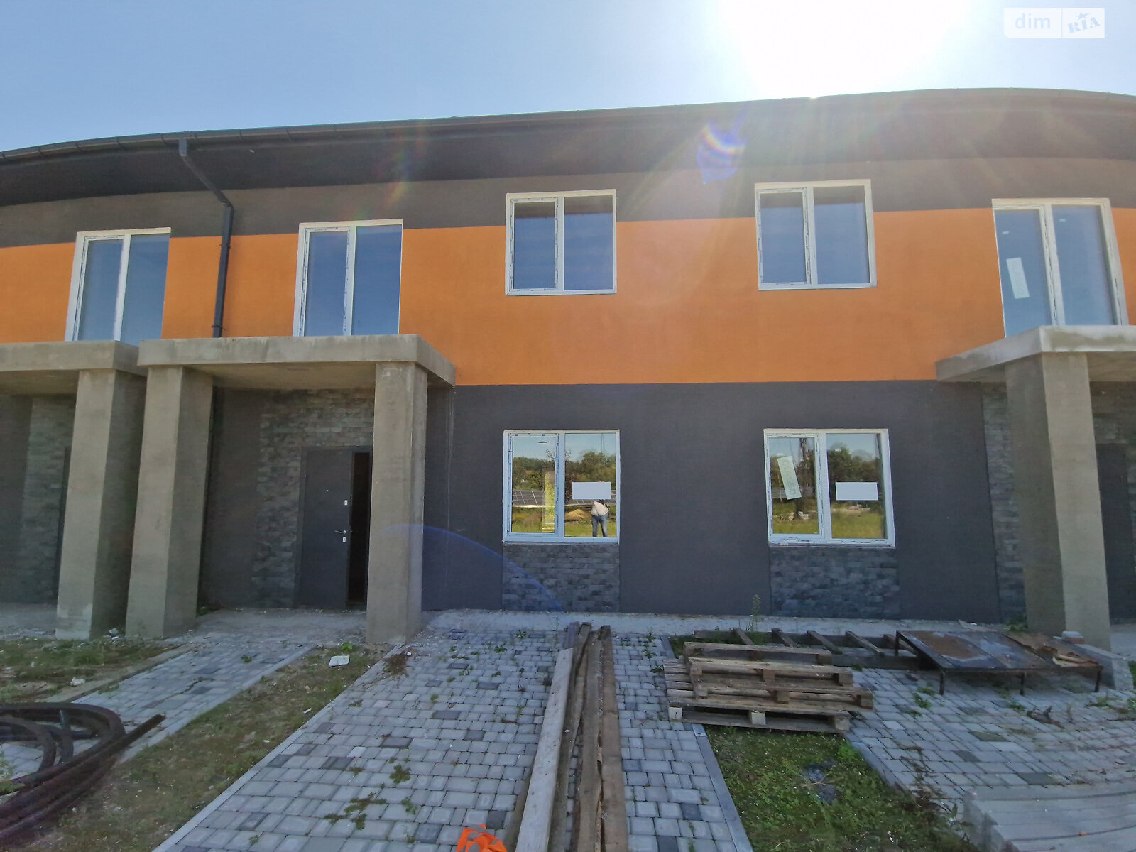 двоповерховий таунхаус, 125 кв. м, цегла. Продаж у Горенці фото 1 двоповерховий таунхаус, 125 кв. м, цегла. Продаж у Горенці фото 1
