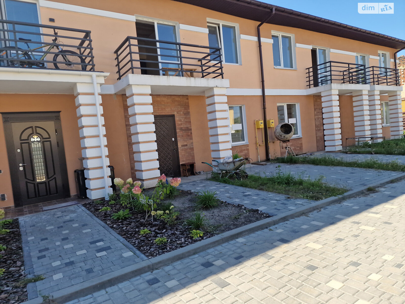 двоповерховий таунхаус, 125 кв. м, цегла. Продаж у Горенці фото 1 двоповерховий таунхаус, 125 кв. м, цегла. Продаж у Горенці фото 1