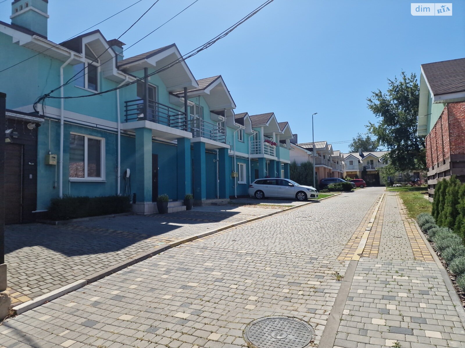двоповерховий таунхаус, 125 кв. м, цегла. Продаж у Горенці фото 1 двоповерховий таунхаус, 125 кв. м, цегла. Продаж у Горенці фото 1