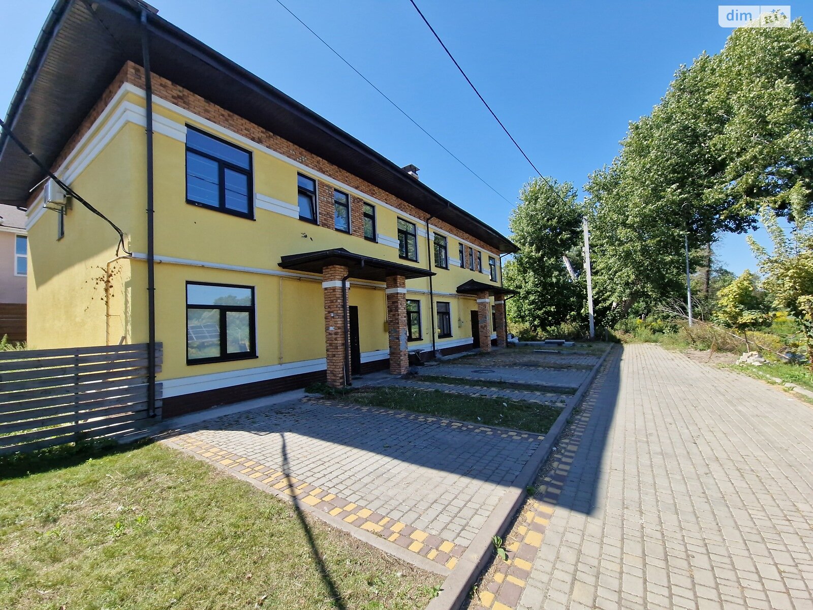 двоповерховий таунхаус, 125 кв. м, цегла. Продаж у Горенці фото 1 двоповерховий таунхаус, 125 кв. м, цегла. Продаж у Горенці фото 1