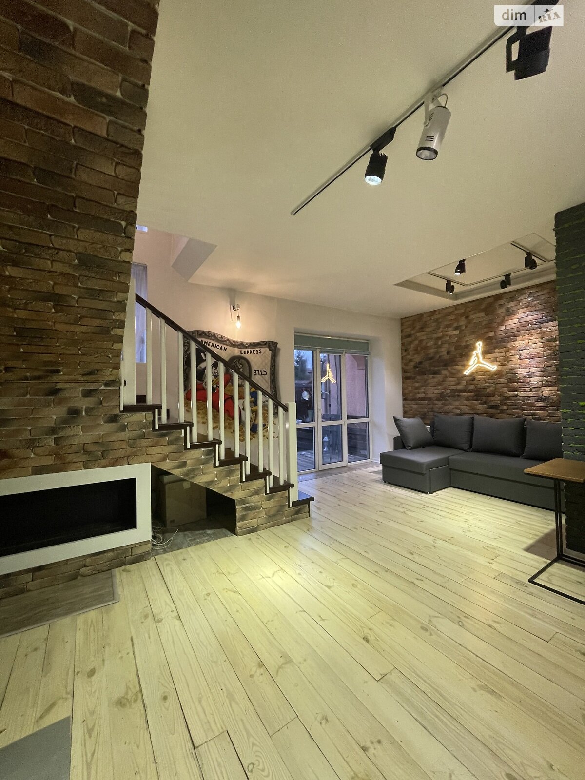 двоповерховий таунхаус, 130 кв. м, кирпич. Продаж у Горенці фото 1 двоповерховий таунхаус, 130 кв. м, кирпич. Продаж у Горенці фото 1