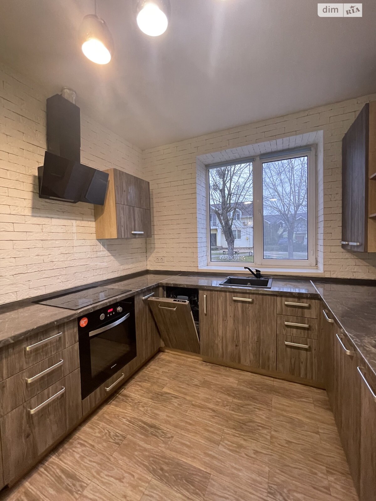 двоповерховий таунхаус, 130 кв. м, кирпич. Продаж у Горенці фото 1 двоповерховий таунхаус, 130 кв. м, кирпич. Продаж у Горенці фото 1