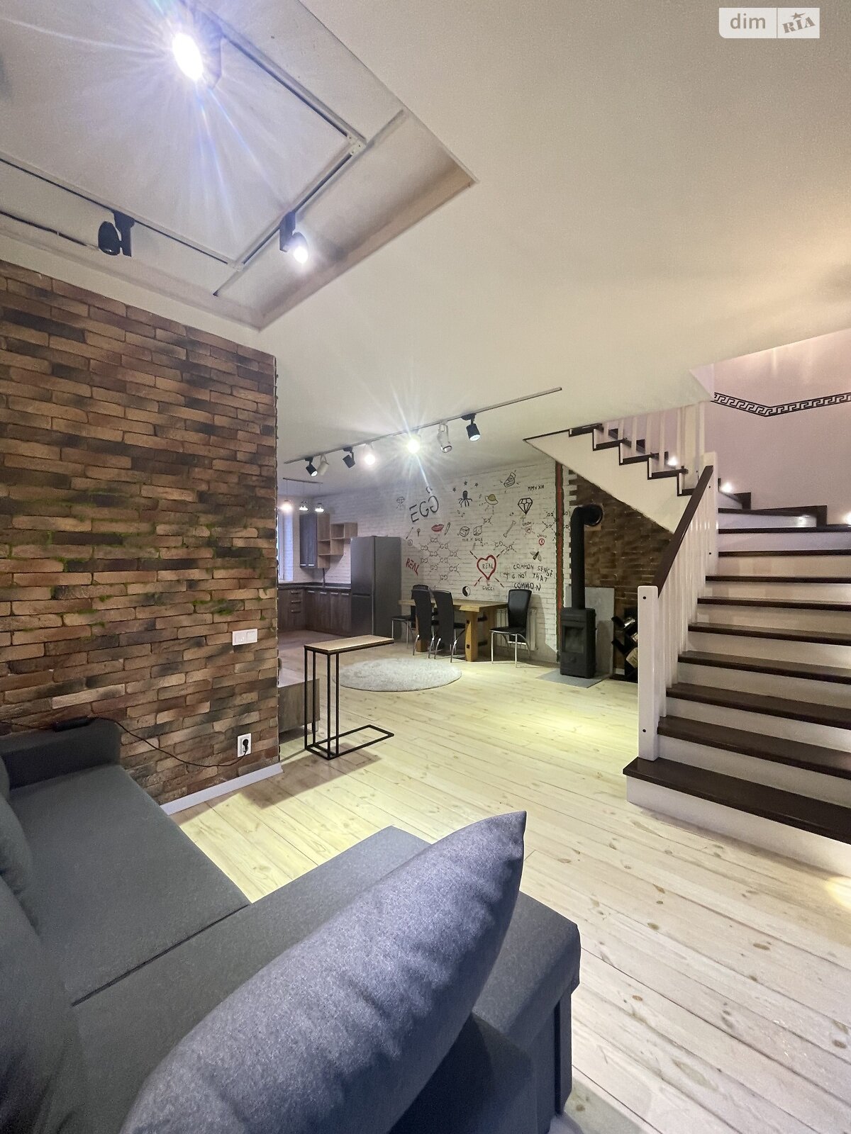 двоповерховий таунхаус, 130 кв. м, кирпич. Продаж у Горенці фото 1 двоповерховий таунхаус, 130 кв. м, кирпич. Продаж у Горенці фото 1