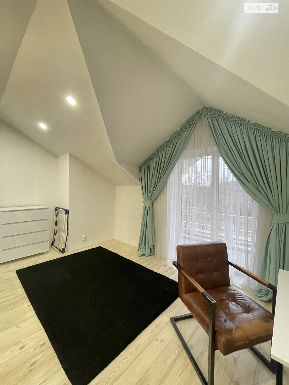 двоповерховий таунхаус, 130 кв. м, кирпич. Продаж у Горенці фото 1 двоповерховий таунхаус, 130 кв. м, кирпич. Продаж у Горенці фото 1