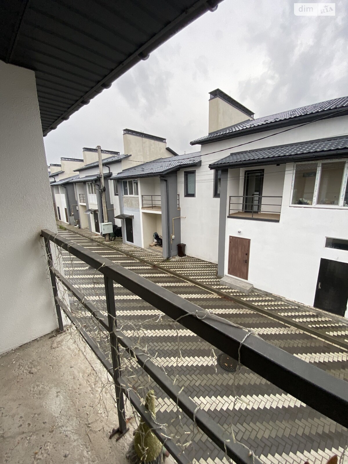 трехэтажный таунхаус, 120 кв. м, газобетон. Продажа в Гостомеле фото 1 трехэтажный таунхаус, 120 кв. м, газобетон. Продажа в Гостомеле фото 1