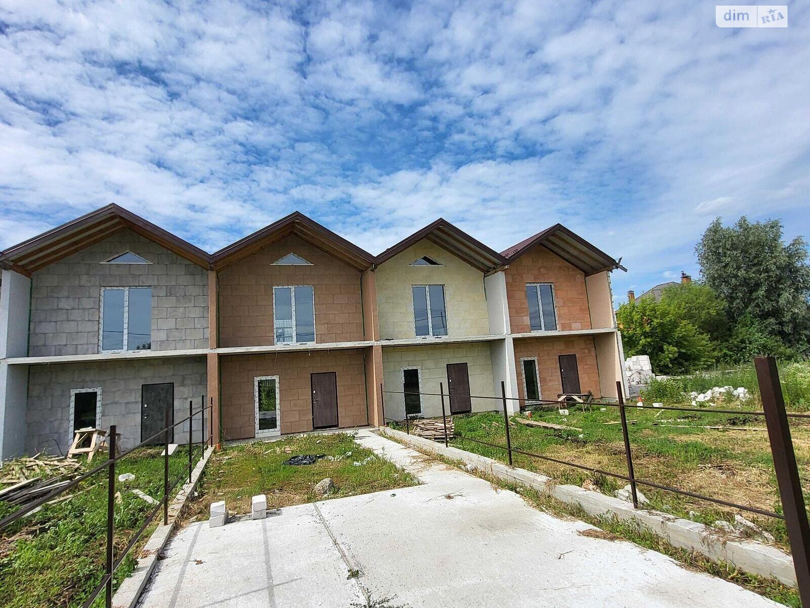двоповерховий таунхаус, 100 кв. м, газобетон. Продаж у Гостомелі фото 1 двоповерховий таунхаус, 100 кв. м, газобетон. Продаж у Гостомелі фото 1