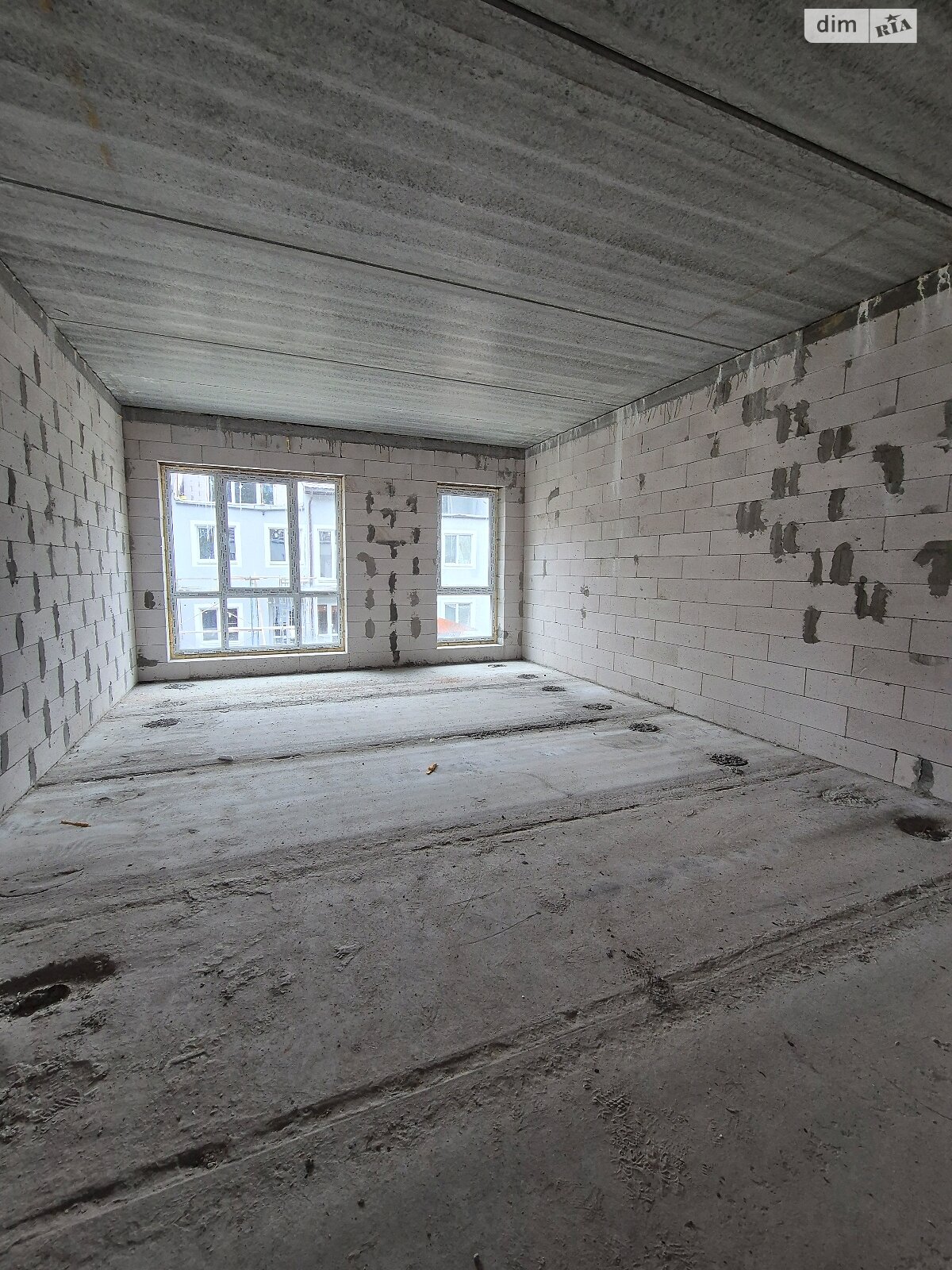 трехэтажный таунхаус, 105 кв. м, газобетон. Продажа в Гостомеле фото 1 трехэтажный таунхаус, 105 кв. м, газобетон. Продажа в Гостомеле фото 1