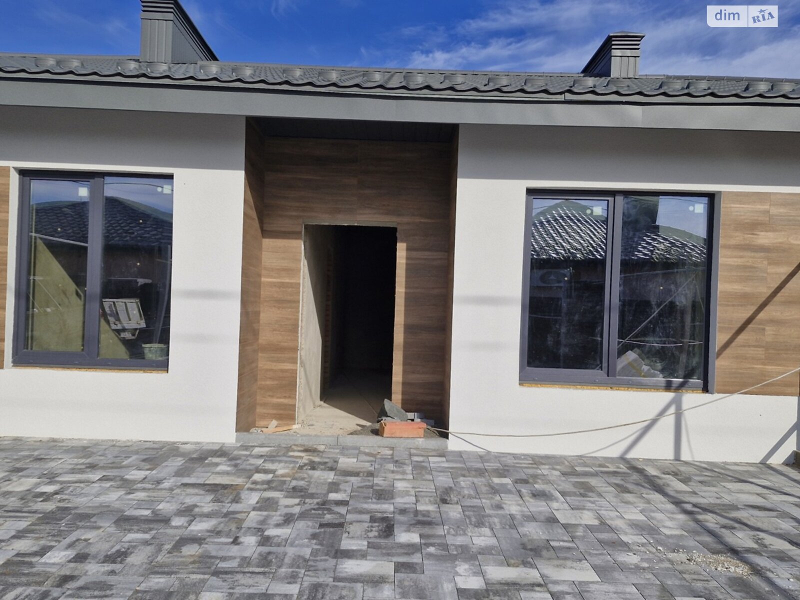 одноэтажный таунхаус, 80 кв. м, кирпич. Продажа в Гостомеле фото 1 одноэтажный таунхаус, 80 кв. м, кирпич. Продажа в Гостомеле фото 1