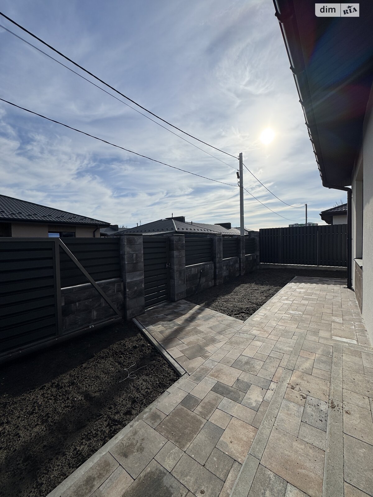 одноэтажный таунхаус, 91 кв. м, кирпич. Продажа в Гостомеле фото 1 одноэтажный таунхаус, 91 кв. м, кирпич. Продажа в Гостомеле фото 1