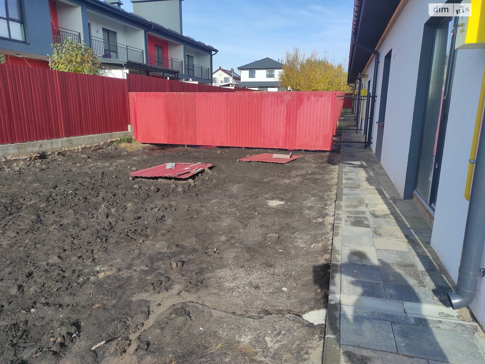 одноэтажный таунхаус, 80 кв. м, кирпич. Продажа в Гостомеле фото 1 одноэтажный таунхаус, 80 кв. м, кирпич. Продажа в Гостомеле фото 1