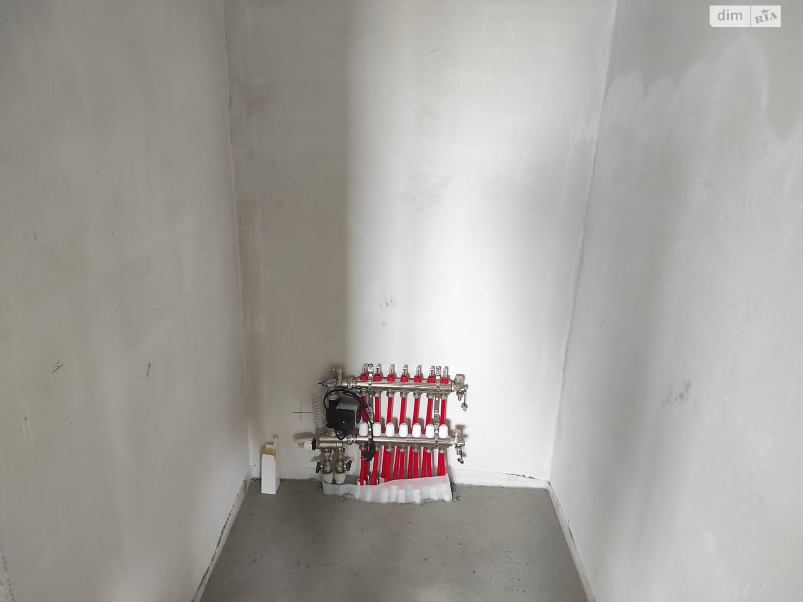 одноэтажный таунхаус, 80 кв. м, кирпич. Продажа в Гостомеле фото 1 одноэтажный таунхаус, 80 кв. м, кирпич. Продажа в Гостомеле фото 1