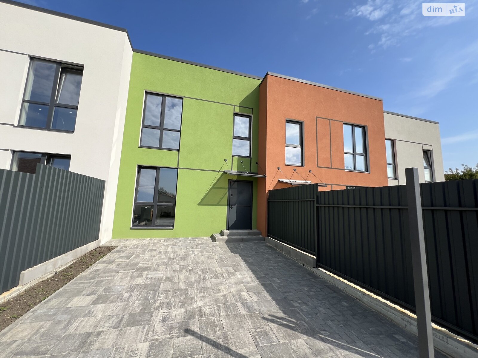 двухэтажный таунхаус, 90 кв. м, газобетон. Продажа в Гостомеле фото 1 двухэтажный таунхаус, 90 кв. м, газобетон. Продажа в Гостомеле фото 1