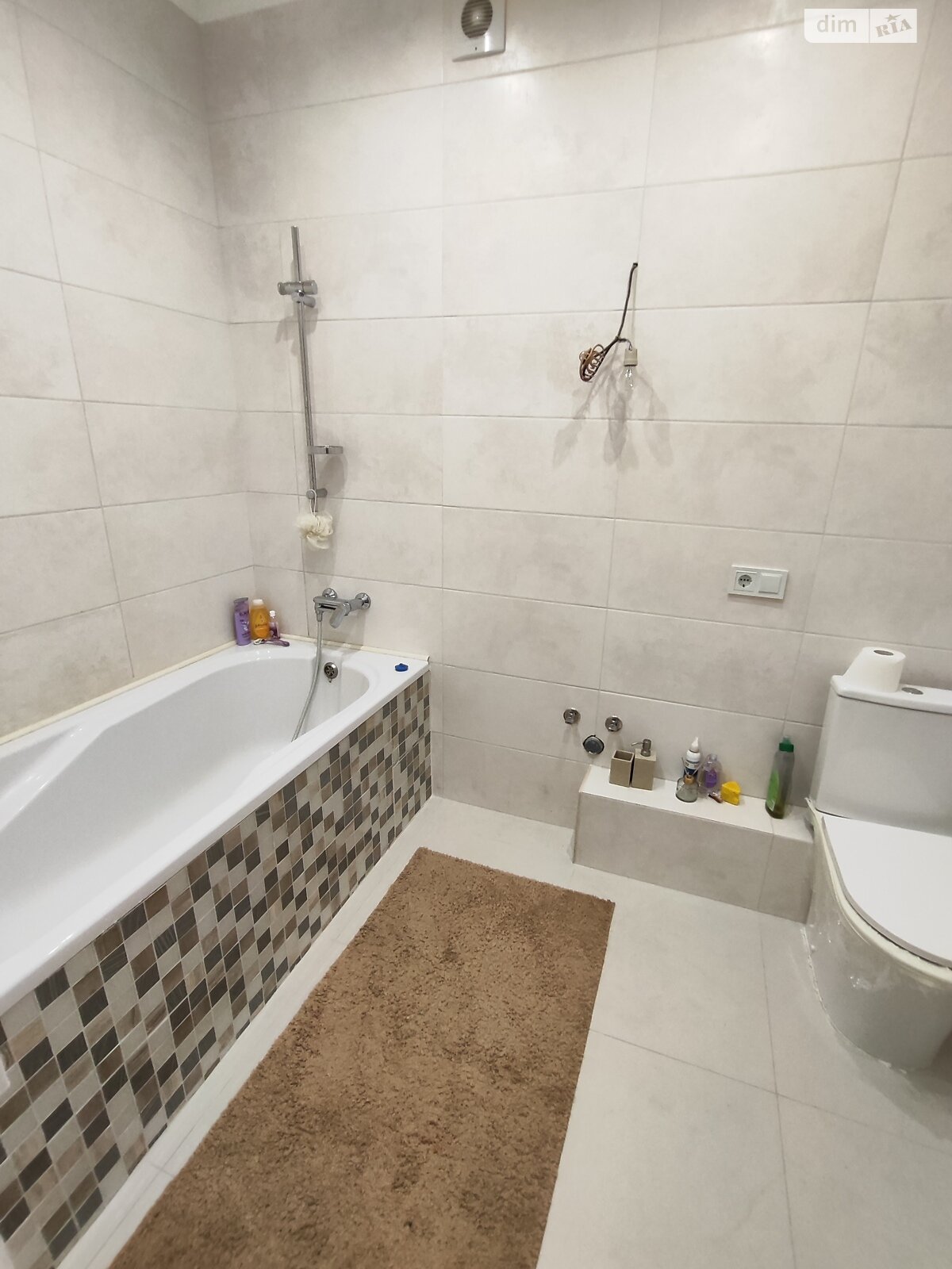 двухэтажный таунхаус, 96 кв. м, кирпич. Продажа в Гостомеле фото 1 двухэтажный таунхаус, 96 кв. м, кирпич. Продажа в Гостомеле фото 1