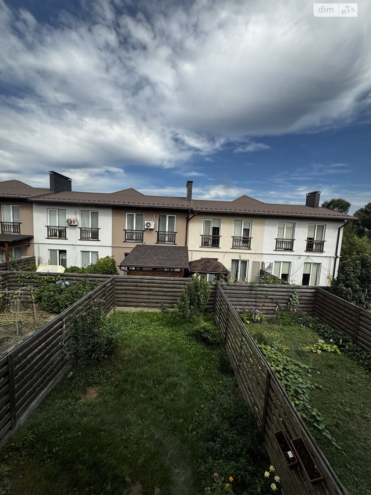 двухэтажный таунхаус, 96 кв. м, кирпич. Продажа в Гостомеле фото 1 двухэтажный таунхаус, 96 кв. м, кирпич. Продажа в Гостомеле фото 1