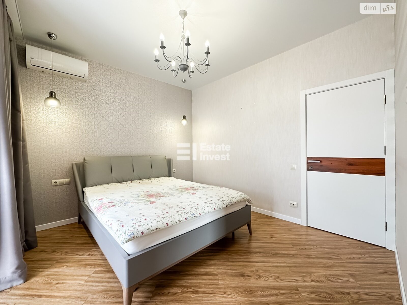 двоповерховий таунхаус, 130 кв. м, цегла. Продаж в Харкові, район Київський фото 1 двоповерховий таунхаус, 130 кв. м, цегла. Продаж в Харкові, район Київський фото 1
