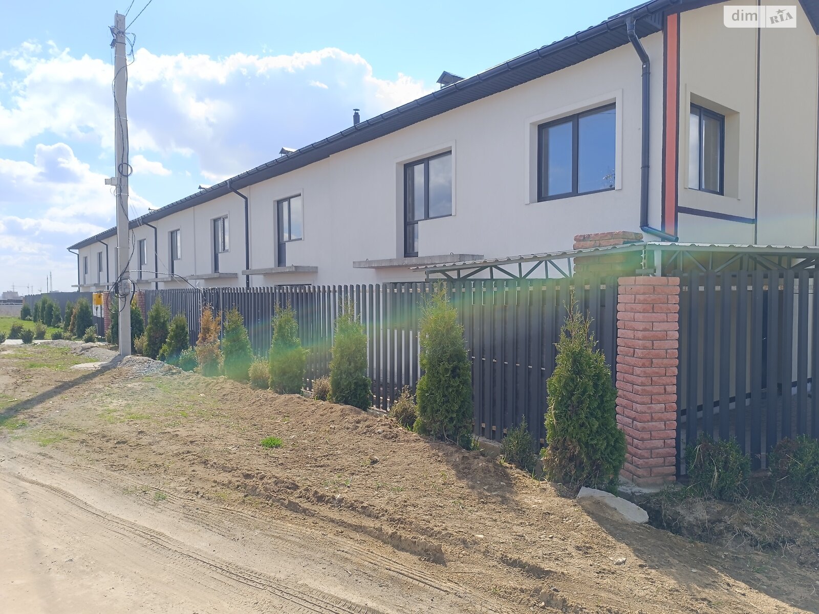 двоповерховий таунхаус, 102 кв. м, цегла. Продаж в Хмельницькому, район Дехтярка фото 1 двоповерховий таунхаус, 102 кв. м, цегла. Продаж в Хмельницькому, район Дехтярка фото 1
