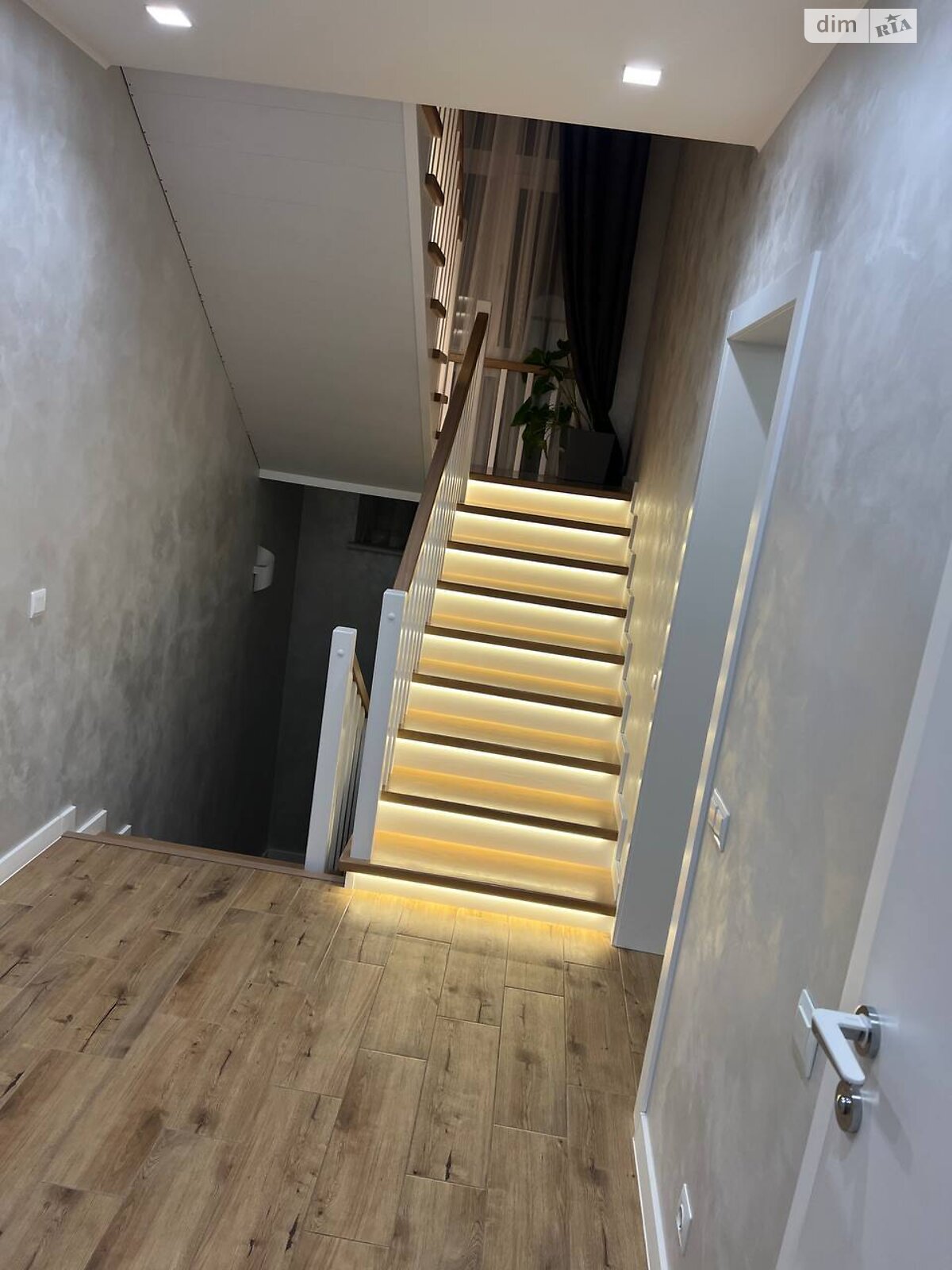 двоповерховий таунхаус, 355.8 кв. м, цегла. Продаж у Хмельницькому фото 1 двоповерховий таунхаус, 355.8 кв. м, цегла. Продаж у Хмельницькому фото 1