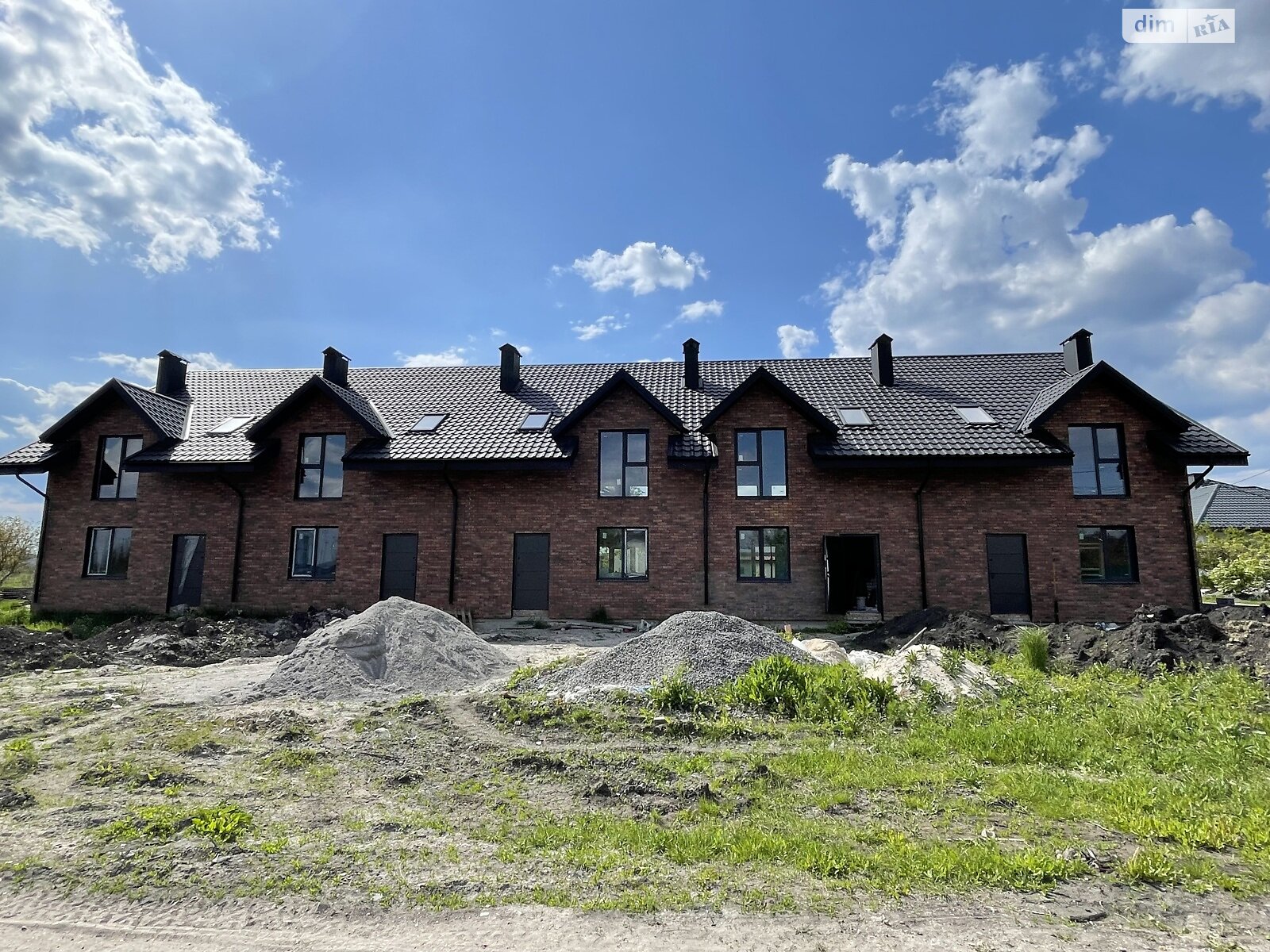 двоповерховий таунхаус, 130 кв. м, цегла. Продаж в Хмельницькому, район Лезневе фото 1 двоповерховий таунхаус, 130 кв. м, цегла. Продаж в Хмельницькому, район Лезневе фото 1