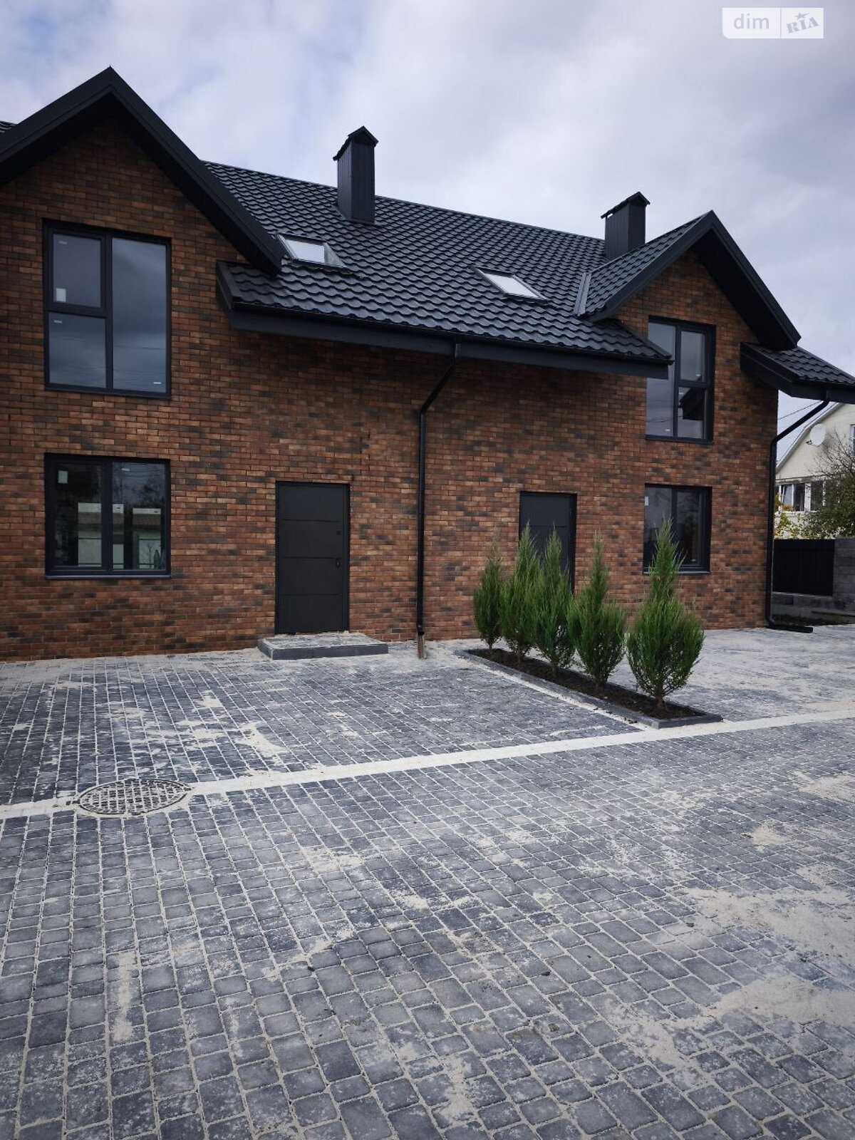 двухэтажный таунхаус, 130 кв. м, кирпич. Продажа в Хмельницком район Лезневое фото 1 двухэтажный таунхаус, 130 кв. м, кирпич. Продажа в Хмельницком район Лезневое фото 1