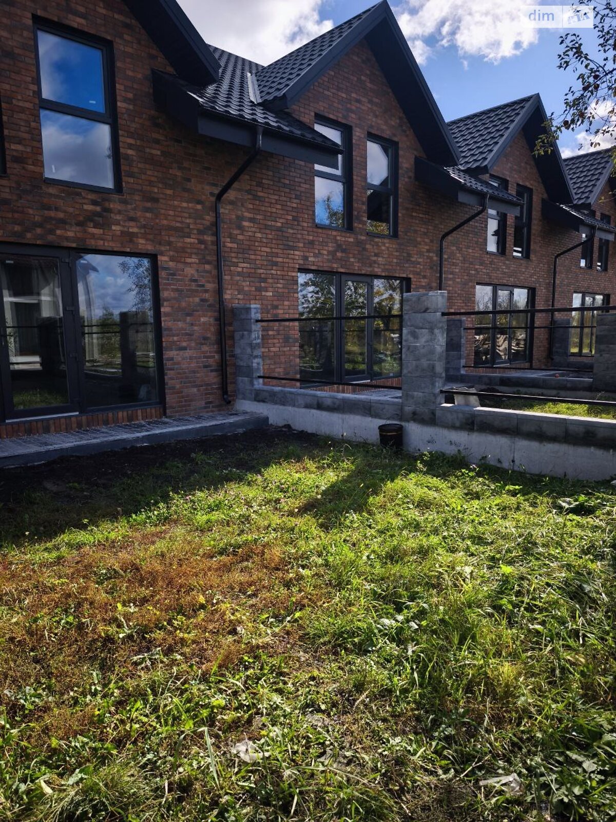 двухэтажный таунхаус, 130 кв. м, кирпич. Продажа в Хмельницком район Лезневое фото 1 двухэтажный таунхаус, 130 кв. м, кирпич. Продажа в Хмельницком район Лезневое фото 1