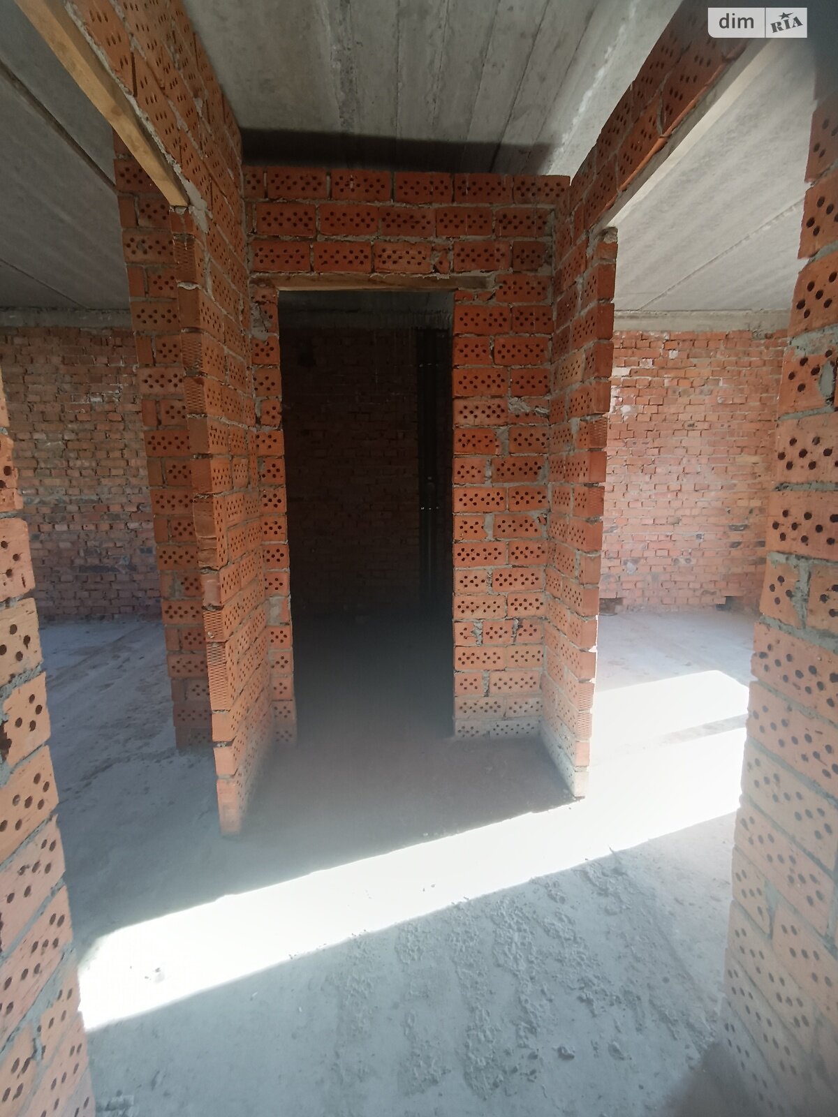 двухэтажный таунхаус, 95 кв. м, кирпич. Продажа в Хмельницком район Озёрный фото 1 двухэтажный таунхаус, 95 кв. м, кирпич. Продажа в Хмельницком район Озёрный фото 1