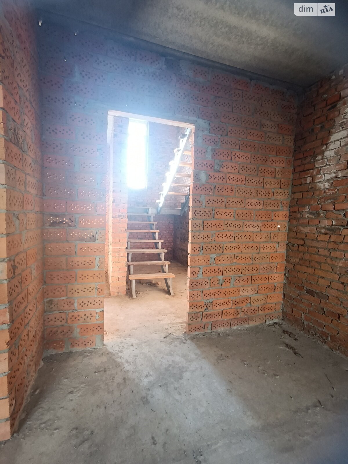 двухэтажный таунхаус, 95 кв. м, кирпич. Продажа в Хмельницком район Озёрный фото 1 двухэтажный таунхаус, 95 кв. м, кирпич. Продажа в Хмельницком район Озёрный фото 1