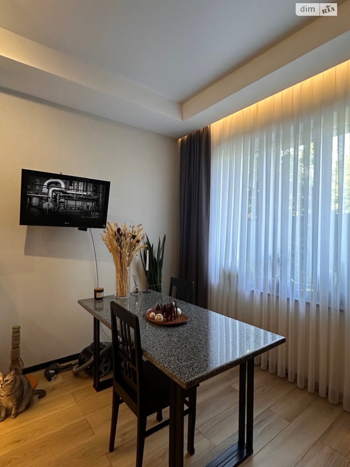 трехэтажный таунхаус, 100 кв. м, кирпич силикатный. Продажа в Хмельницком район Юго-Западный фото 1 трехэтажный таунхаус, 100 кв. м, кирпич силикатный. Продажа в Хмельницком район Юго-Западный фото 1