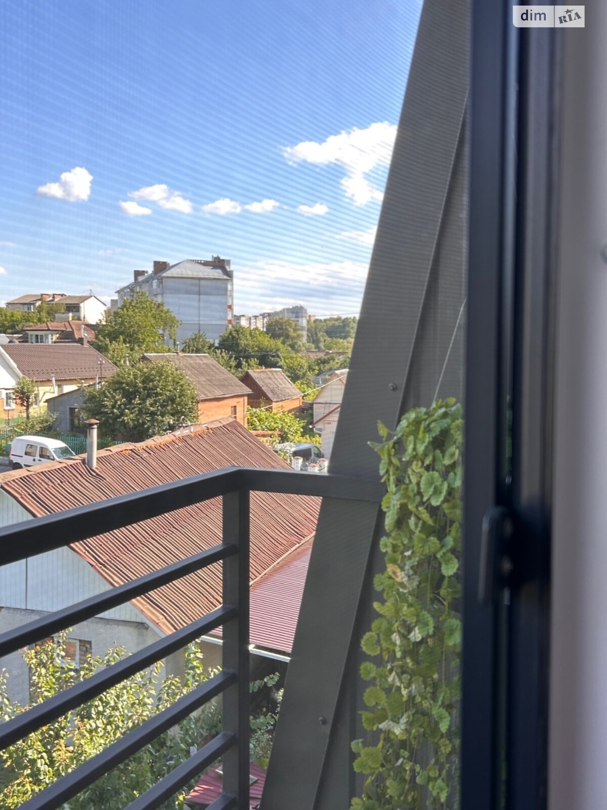 трехэтажный таунхаус, 100 кв. м, кирпич силикатный. Продажа в Хмельницком район Юго-Западный фото 1 трехэтажный таунхаус, 100 кв. м, кирпич силикатный. Продажа в Хмельницком район Юго-Западный фото 1