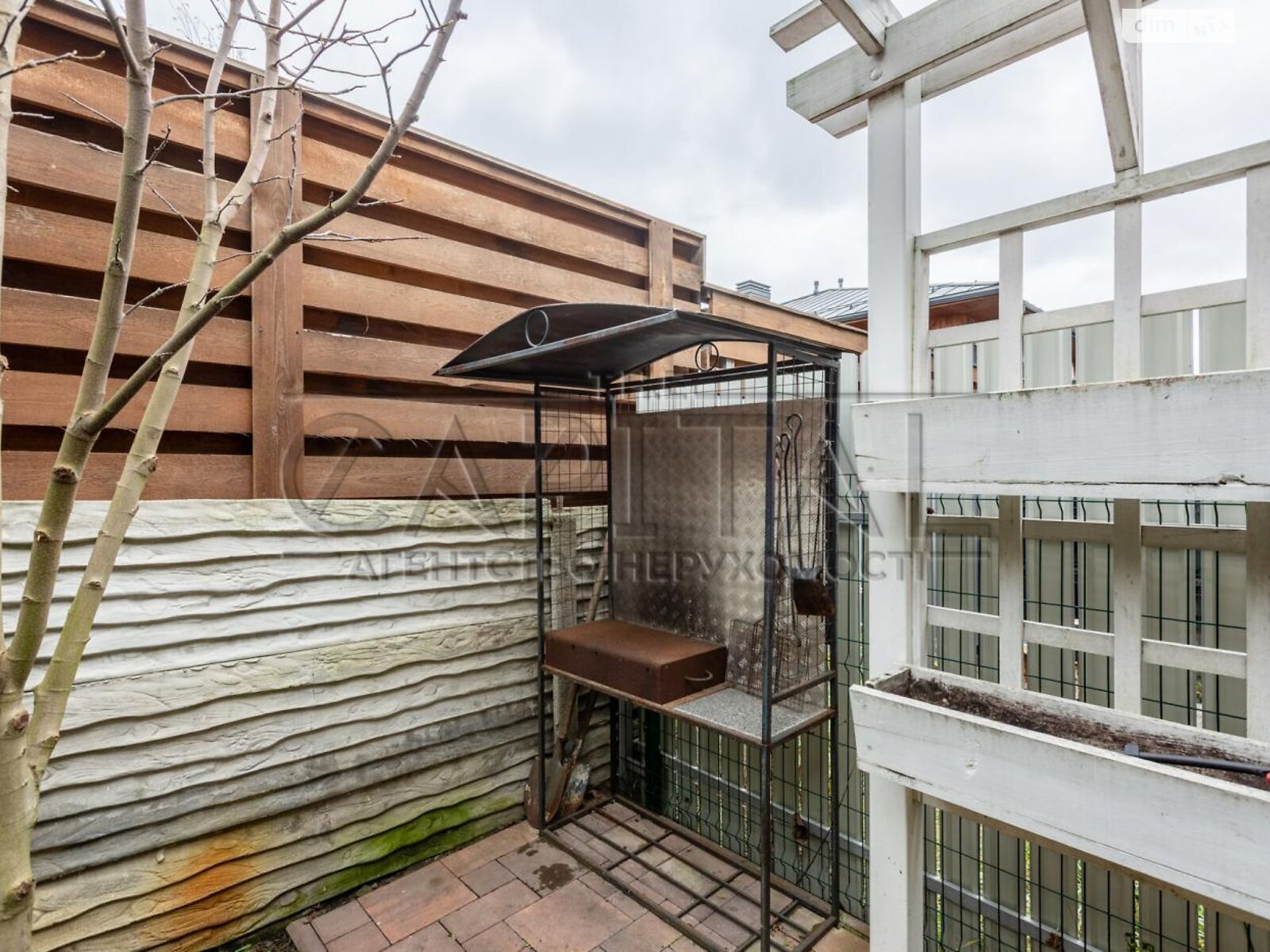 трехэтажный таунхаус, 109.2 кв. м, кирпич. Продажа в Ходосовке фото 1