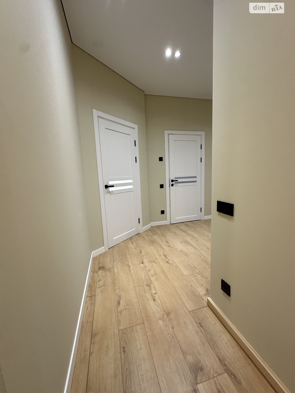 двоповерховий таунхаус, 124 кв. м, піноблок. Продаж у Ірпені фото 1 двоповерховий таунхаус, 124 кв. м, піноблок. Продаж у Ірпені фото 1