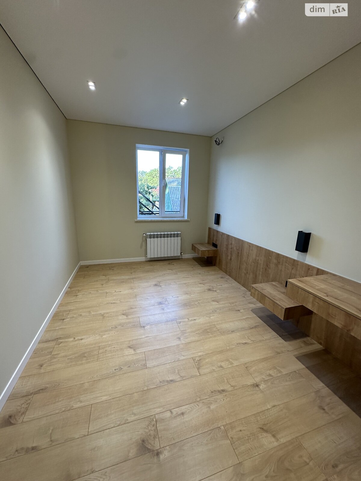 двоповерховий таунхаус, 124 кв. м, піноблок. Продаж у Ірпені фото 1 двоповерховий таунхаус, 124 кв. м, піноблок. Продаж у Ірпені фото 1