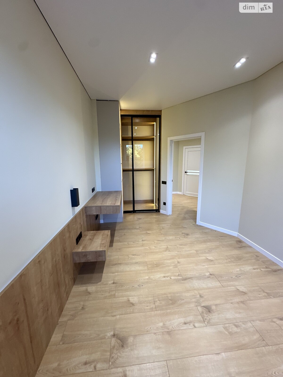 двоповерховий таунхаус, 124 кв. м, піноблок. Продаж у Ірпені фото 1 двоповерховий таунхаус, 124 кв. м, піноблок. Продаж у Ірпені фото 1