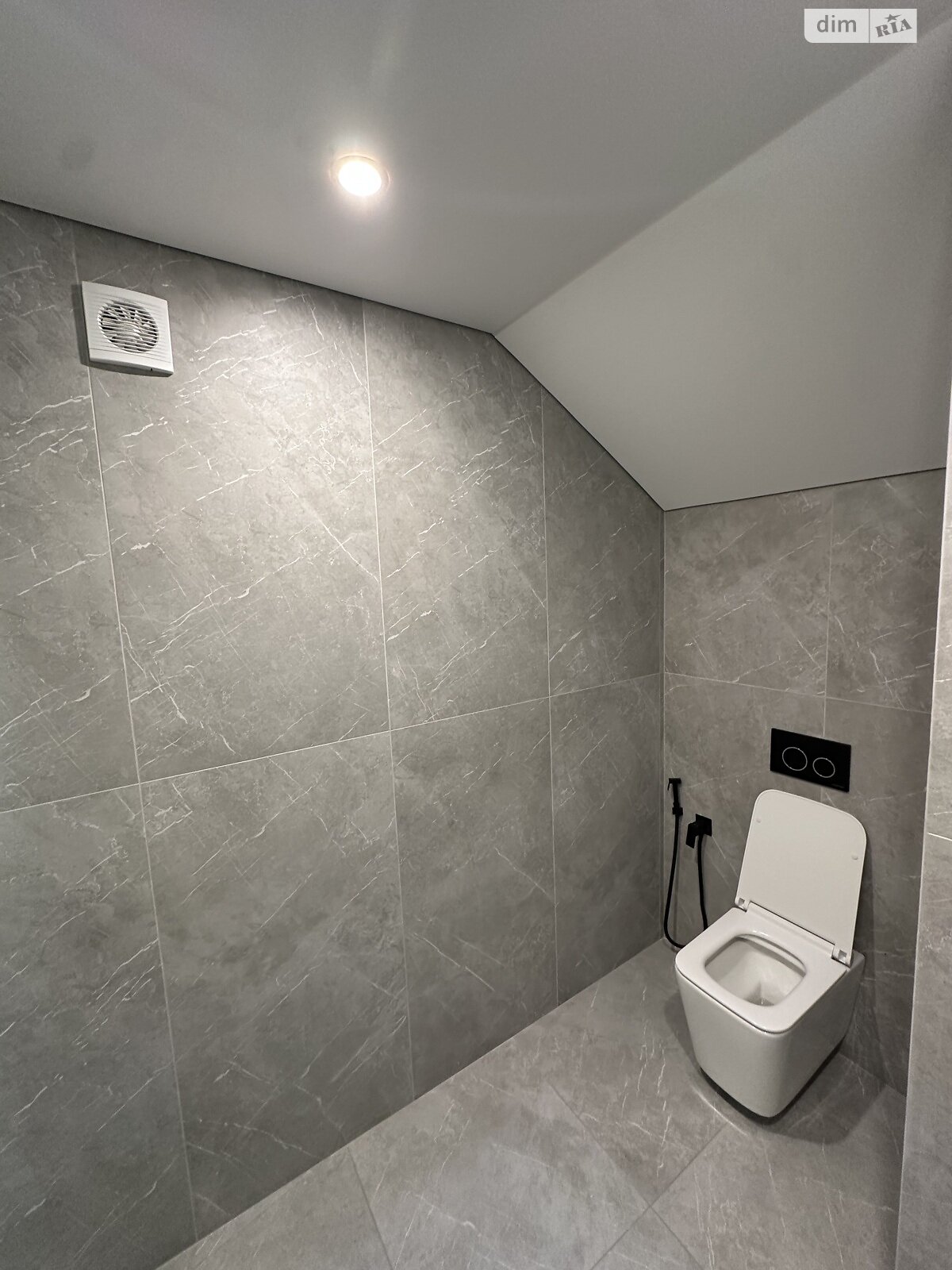 двоповерховий таунхаус, 124 кв. м, піноблок. Продаж у Ірпені фото 1 двоповерховий таунхаус, 124 кв. м, піноблок. Продаж у Ірпені фото 1